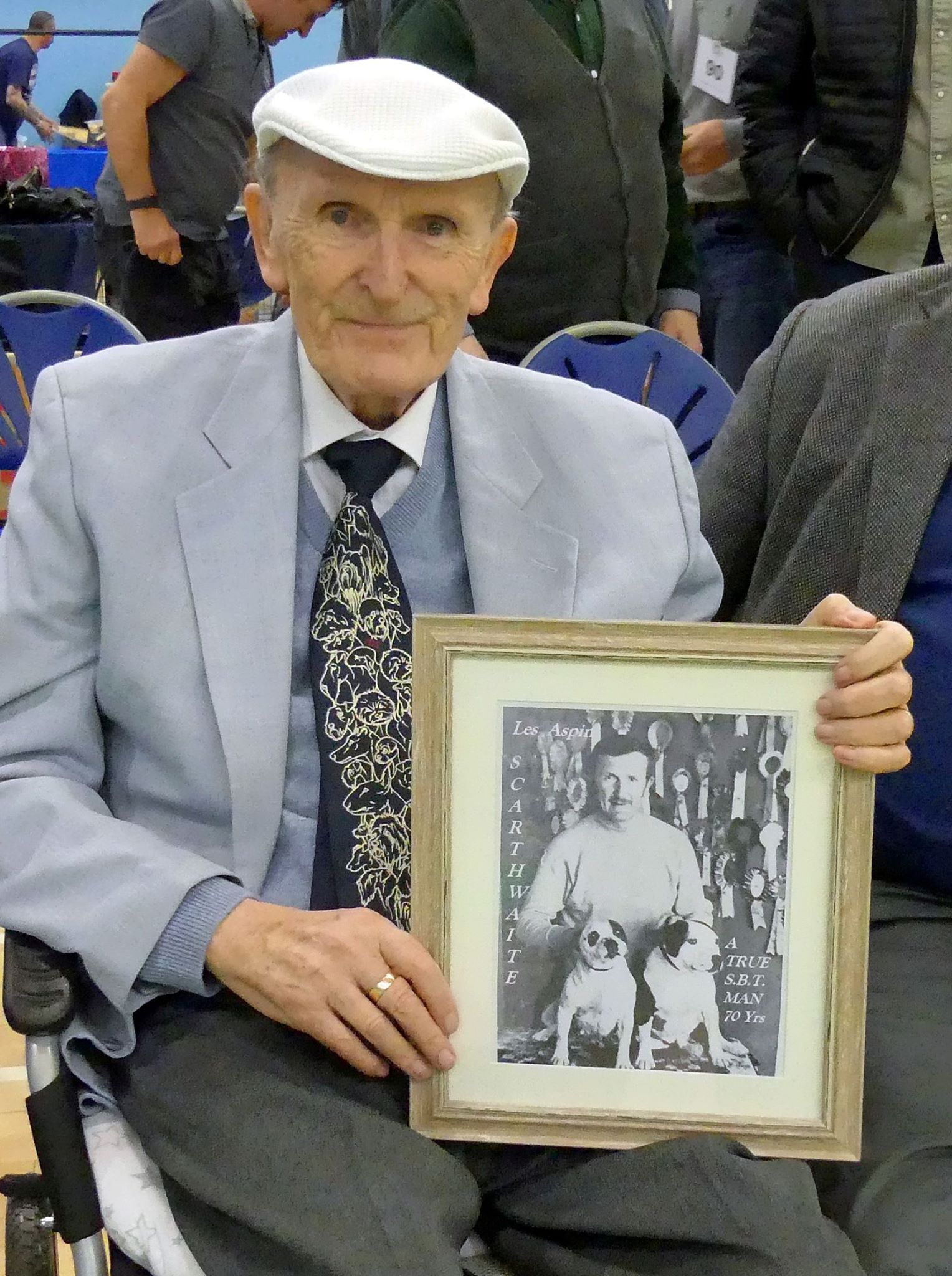 Presentation to Les Aspin (2)